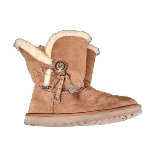 UGG Tan Shearling Winter Boots